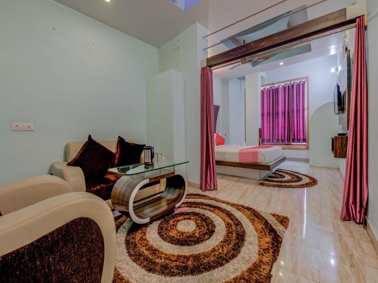 Oyo 18873 Hotel Comfort Deoghar Kültér fotó
