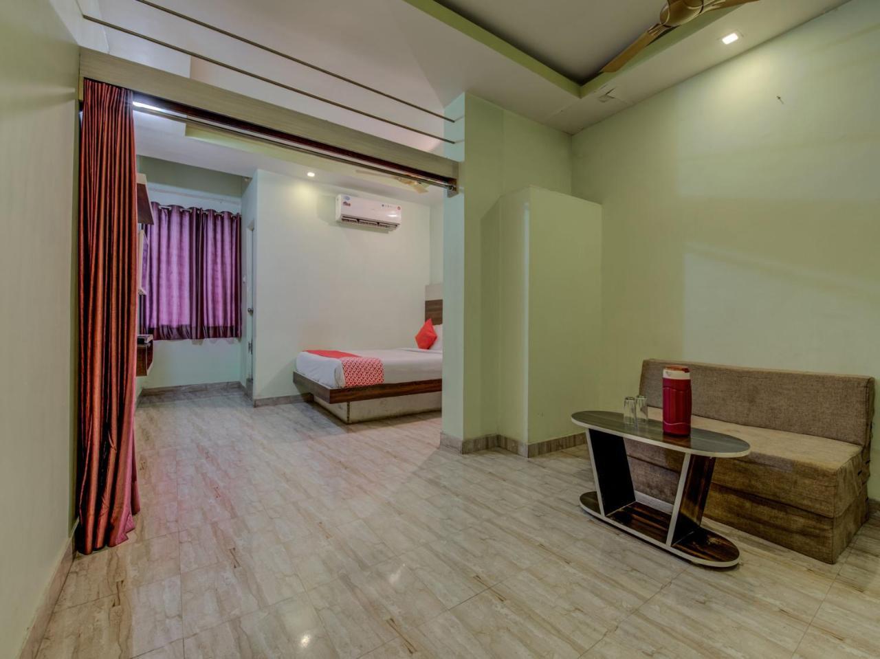 Oyo 18873 Hotel Comfort Deoghar Kültér fotó