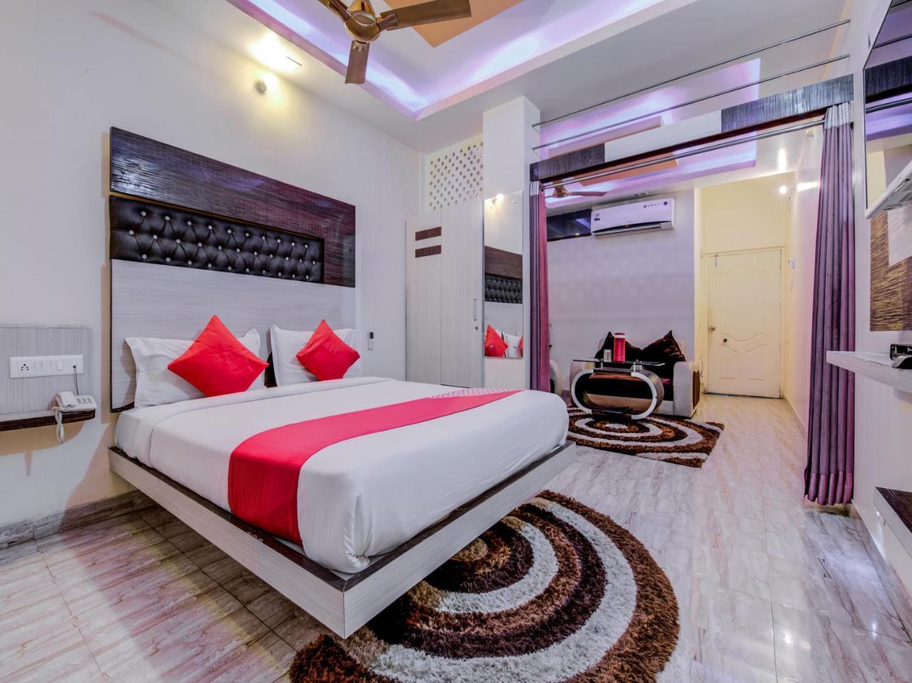 Oyo 18873 Hotel Comfort Deoghar Kültér fotó