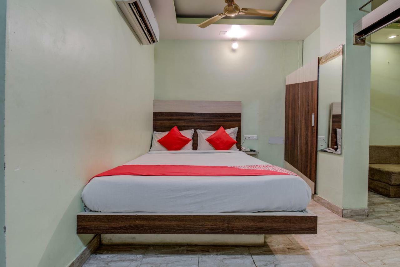 Oyo 18873 Hotel Comfort Deoghar Kültér fotó